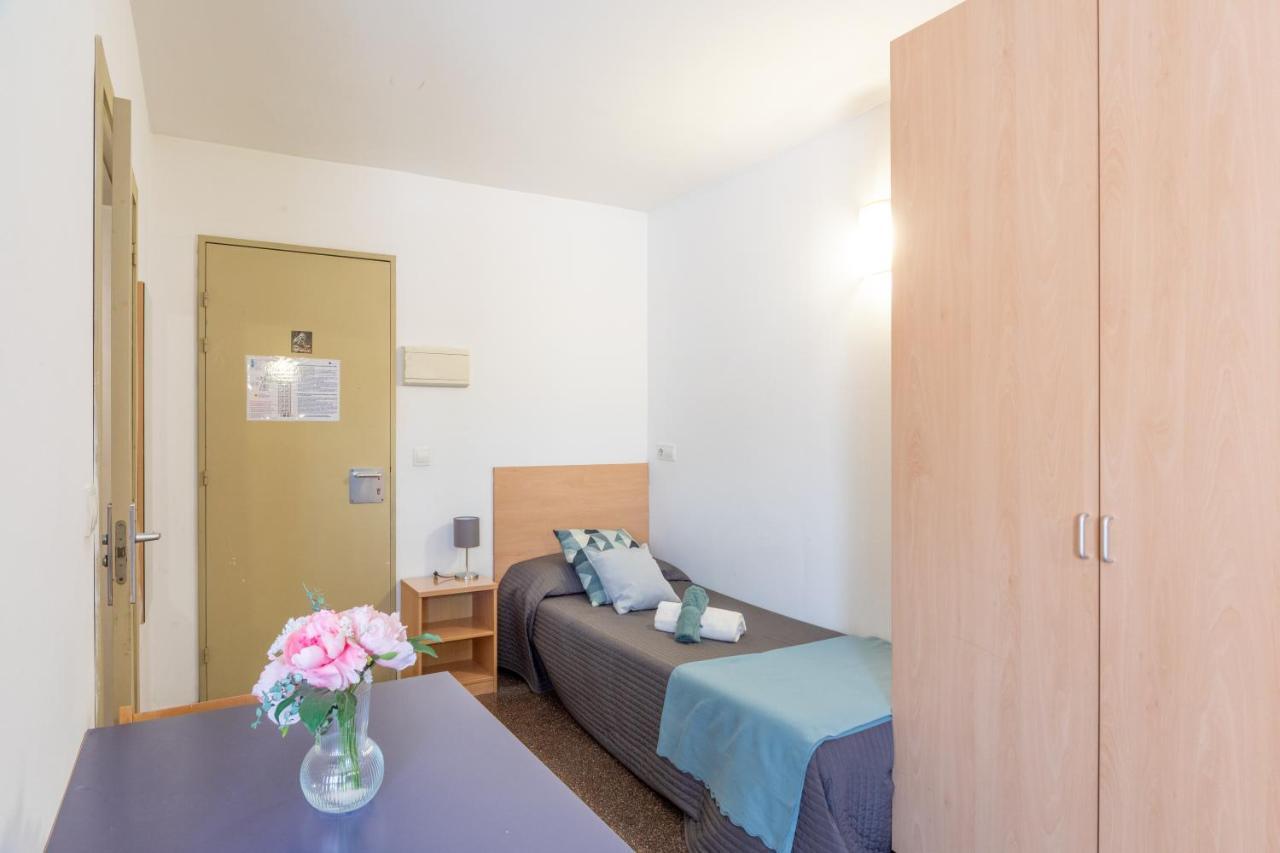 Residencia Universitaria Resa La Ciutadella Barcelona Zewnętrze zdjęcie
